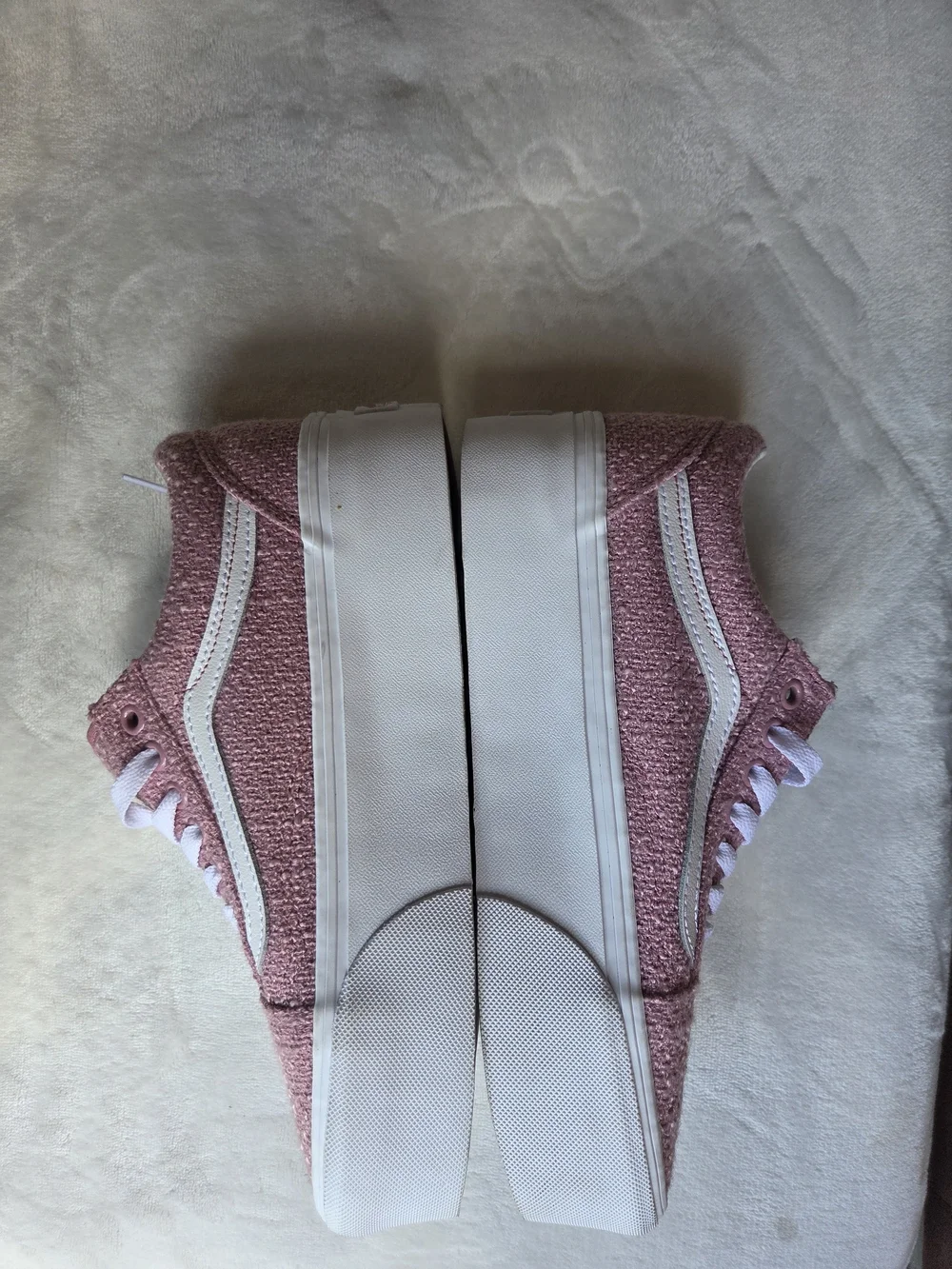 Vans Old Skool Platform Pink Boucle Textured Sneakers Women’s Size 8.5